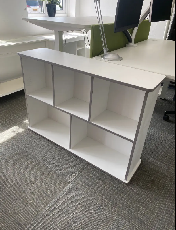 Second Hand- Bookcases